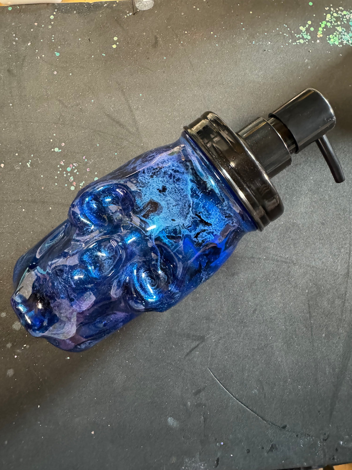 1 Skull Soap Dispenser