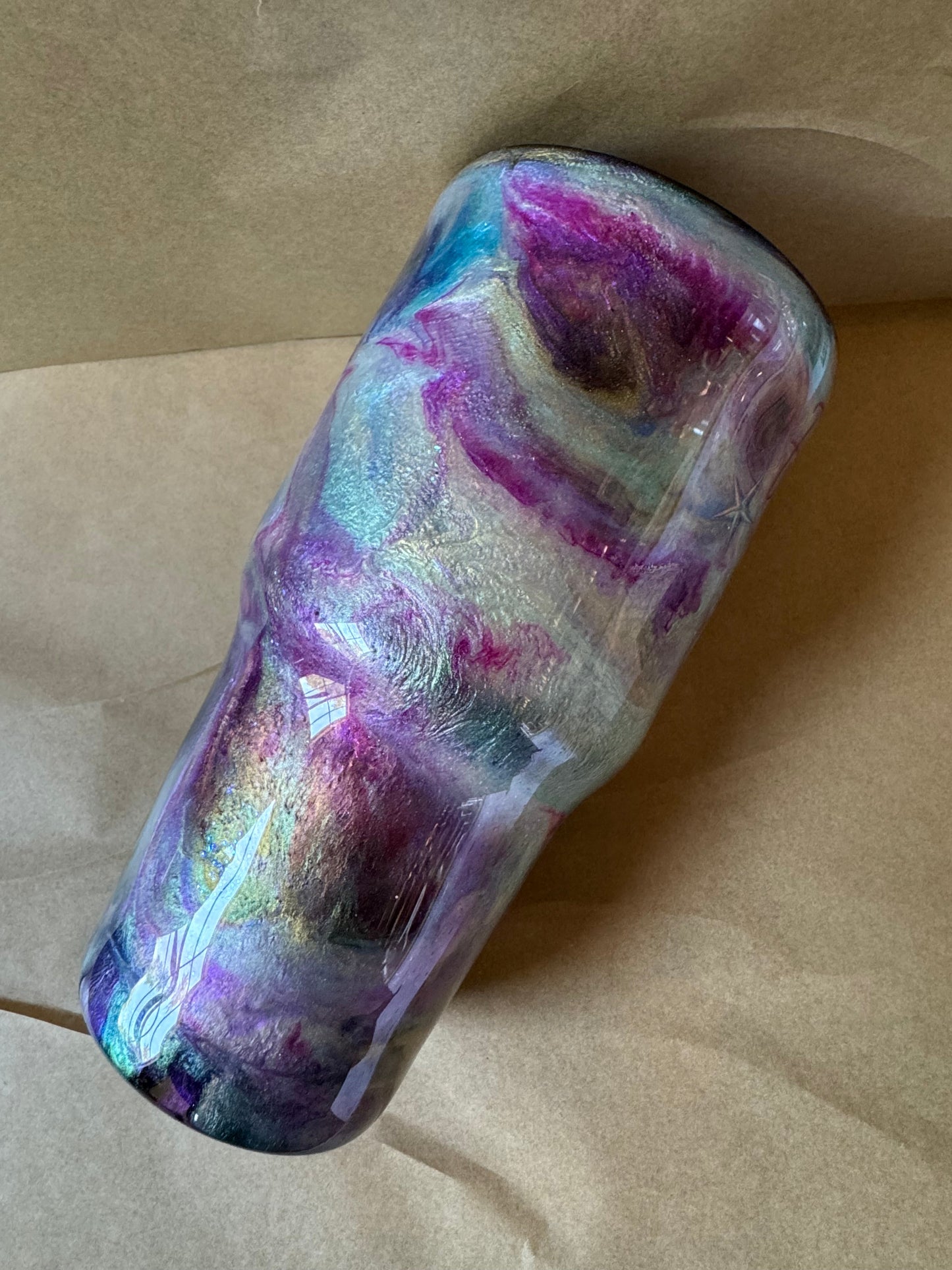 Jellyfish Drift Tumbler – 30oz
