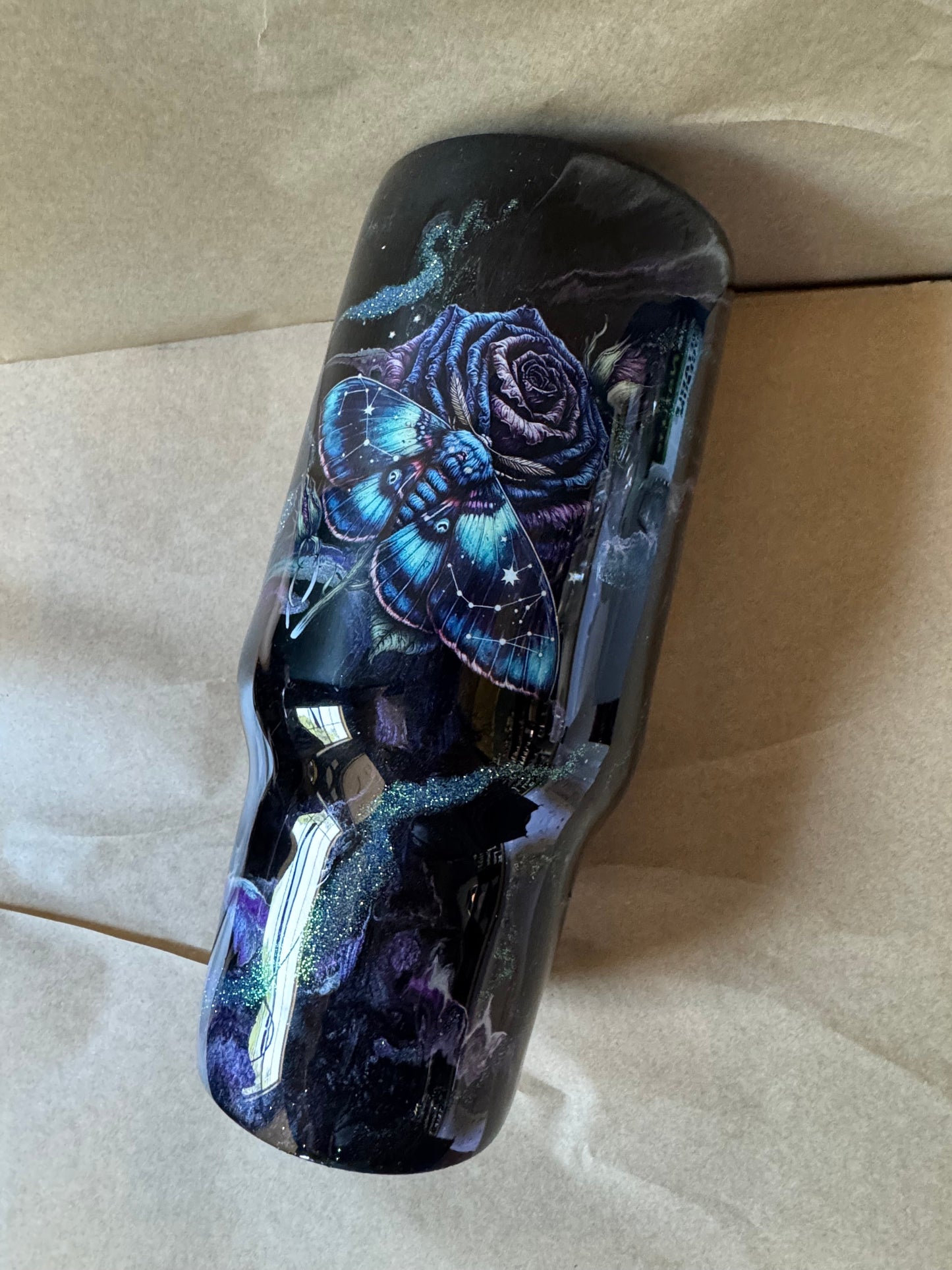Constellation Moth & Black Rose Tumbler – 30oz